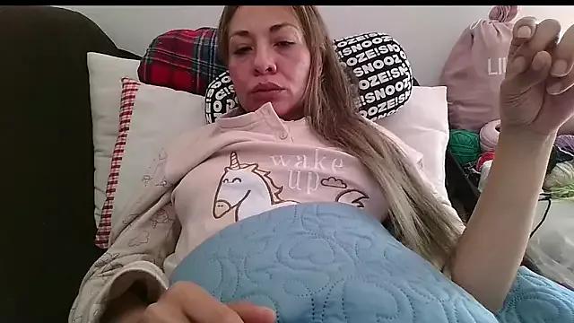 KarolinaReaper on StripChat