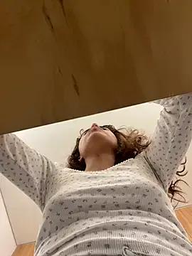 Katee_Jones on StripChat