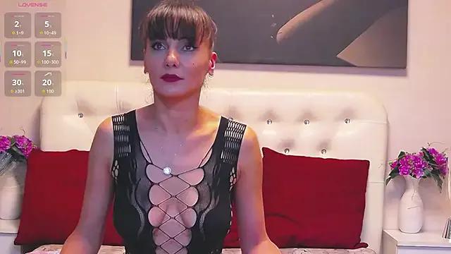 Freechat KathiaLust on StripChat