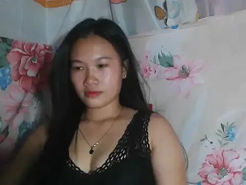 Katie_Winslet on StripChat