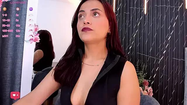 katrina_kaif_x on StripChat