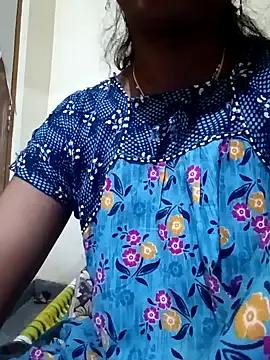 Kavya5500 on StripChat