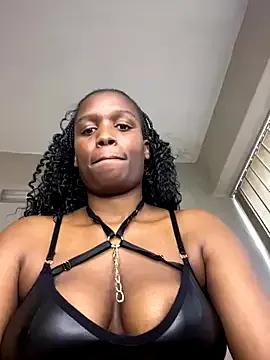 Kinkyy_ on StripChat