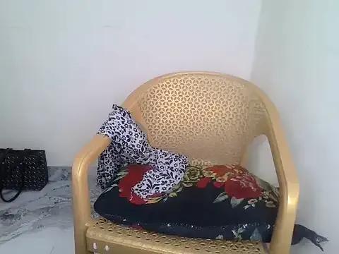 kritikadoll on StripChat