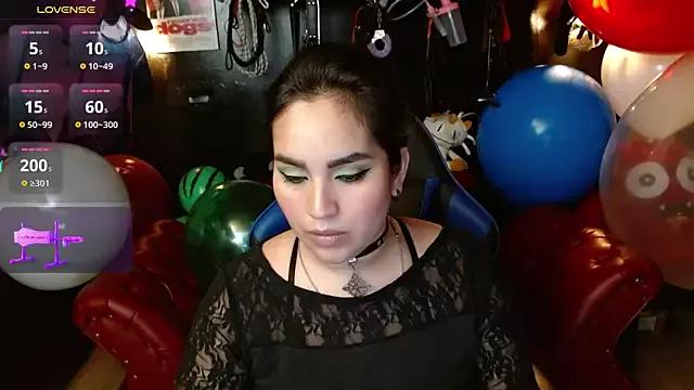 kureiji_hentaii on StripChat