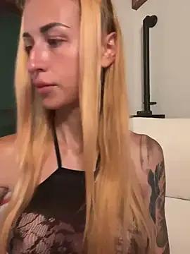 kylie_blck on StripChat