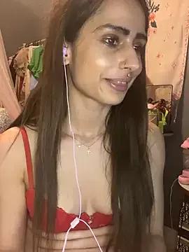 LaPetitechienne1 on StripChat