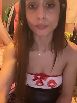 LaPetitechienne1 on StripChat