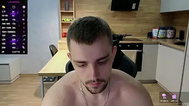 Larstar01 on StripChat