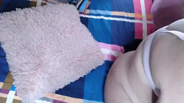 Latina_BigBoobs — Suck his BBC and fuck me hard