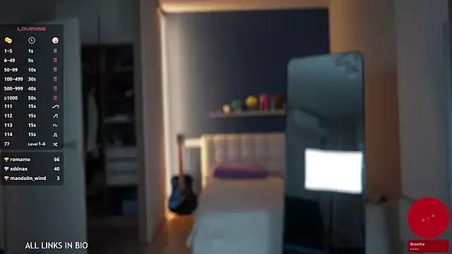 Private LAUREL_HAZEL on StripChat