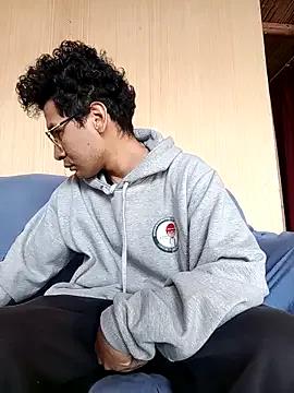 LecheDeSoya666 — Corrida + sin polo