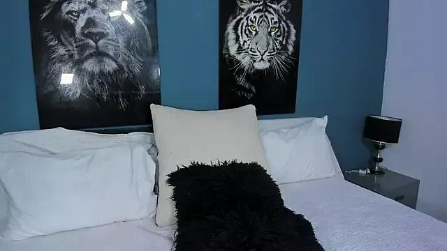 Liana_Bernocchi on StripChat