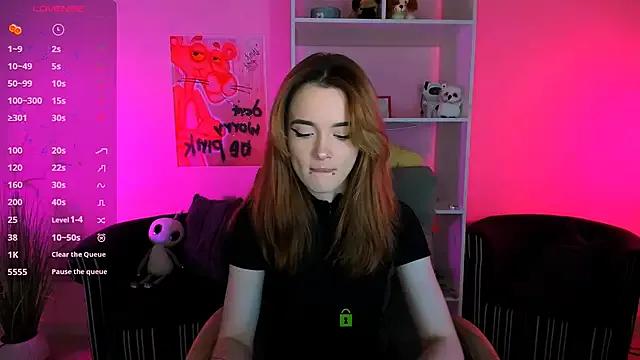 liana_kisses on StripChat