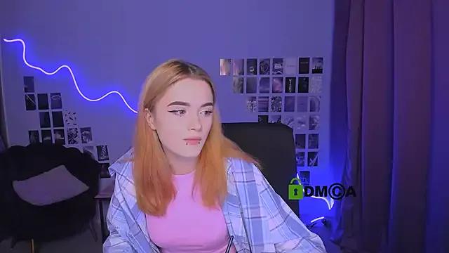 liana_kisses on StripChat