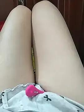 Lili_2love on StripChat