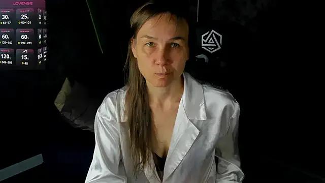 Lillian_White on StripChat