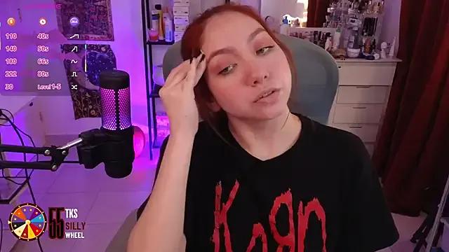 LilyVelvett on StripChat