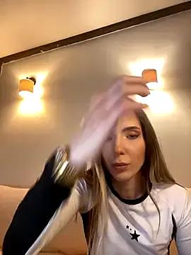 LINA_ALL_EYES_ON_YOU on StripChat