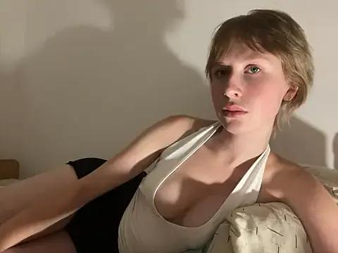 Lisa-5329 on StripChat