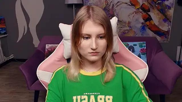 LisaRais — make me smile