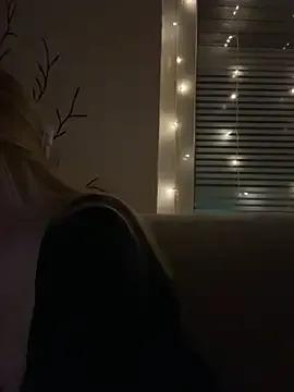 Freechat Lisaxtra on StripChat