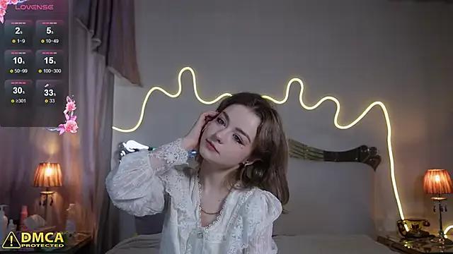 Freechat little__emily on StripChat