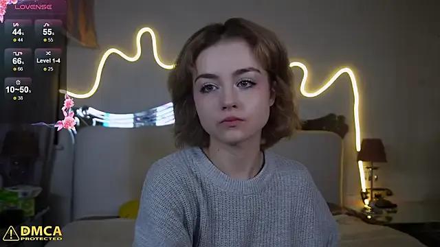 Freechat little__emily on StripChat