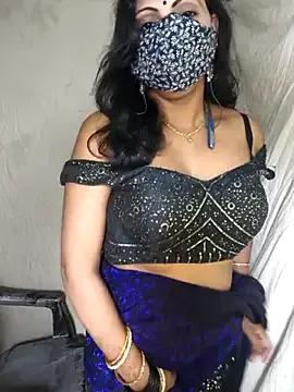 Freechat Lovely12streaming on StripChat