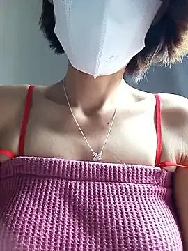 Lucy_limon on StripChat