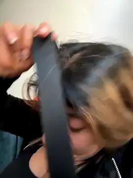 LunaBeya on StripChat