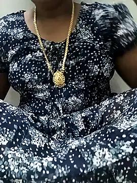 MaaliiiPonuTamil on StripChat