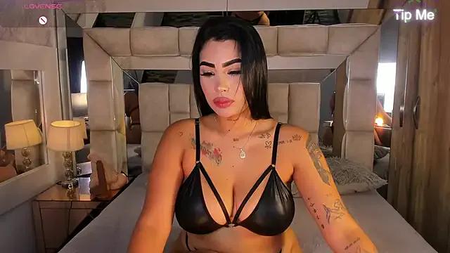 Freechat MaddyGray_ on StripChat