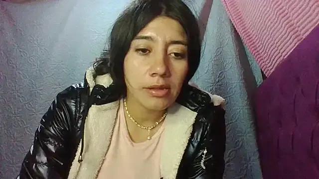 Madow_Lu on StripChat