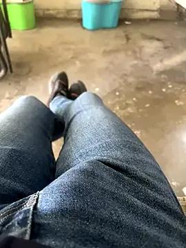 Freechat MAHKE12 on StripChat