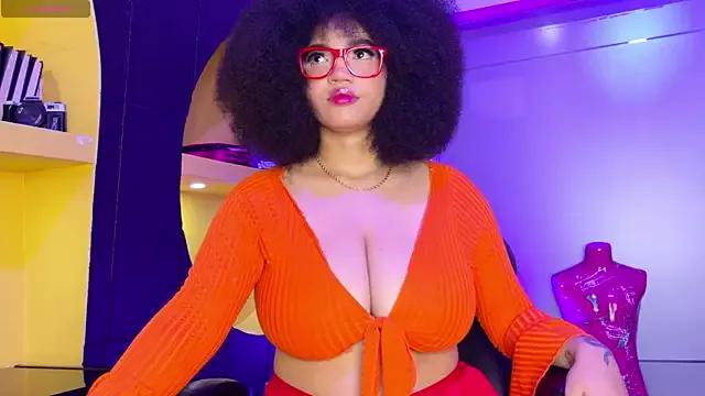 MalaikaBrown on StripChat