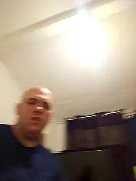 Freechat mario890605 on StripChat