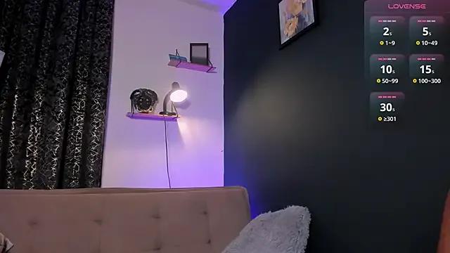 MarkSantozz on StripChat