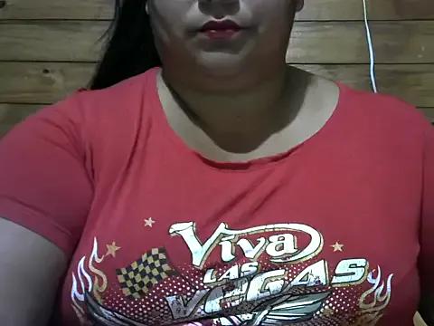 MARRENTINHA34 — RIDING THE DILDO / GOAL CUM