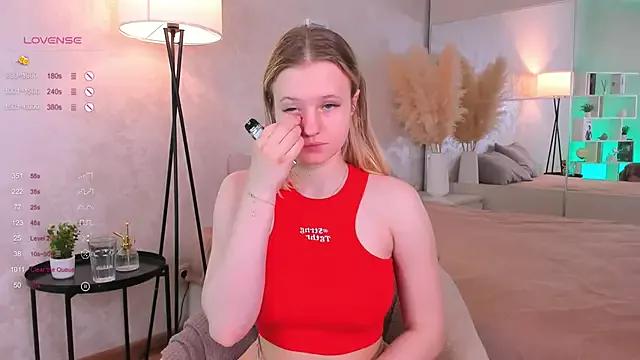 MaydaFoulk on StripChat