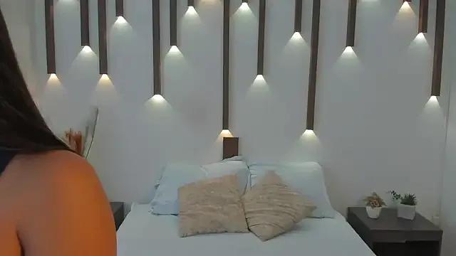 Freechat megan_cooper28 on StripChat