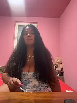 Melissa10 on StripChat