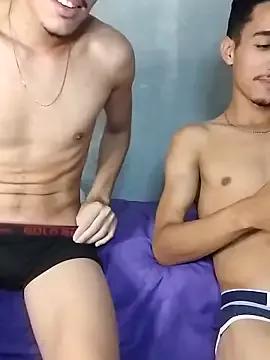 Freechat MicaelRian69 on StripChat