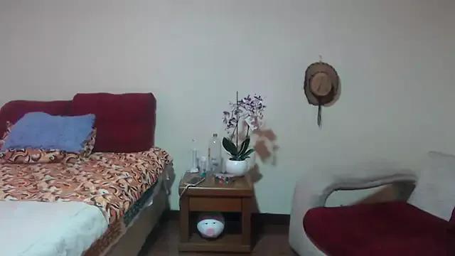 michel_ex33 on StripChat