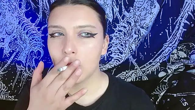 mikaskullcs — DOGGY ASS + spanks