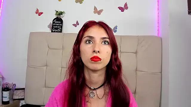 mildre_turen on StripChat