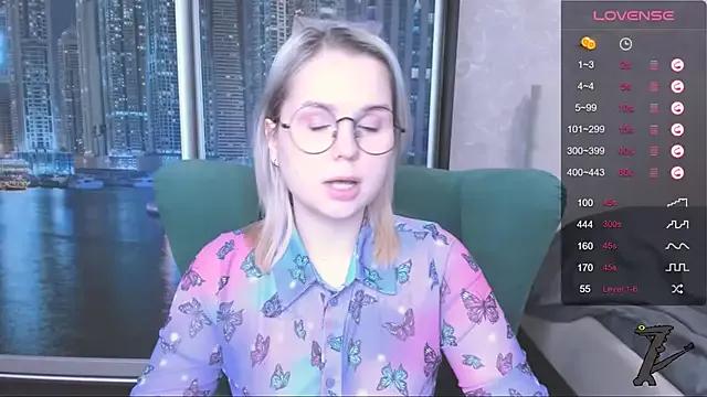 miray_kuriyama123 on StripChat