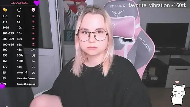 miray_kuriyama123 on StripChat