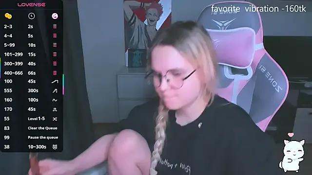 miray_kuriyama123 on StripChat