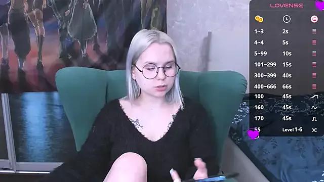 miray_kuriyama123 on StripChat